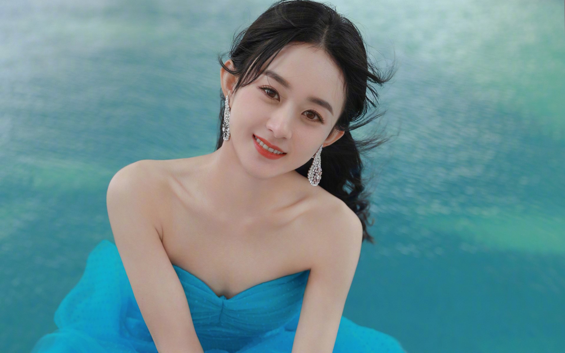 kaiyun体育app-篮球明星拼尽全力争夺国际赛事冠军，著名篮球明星