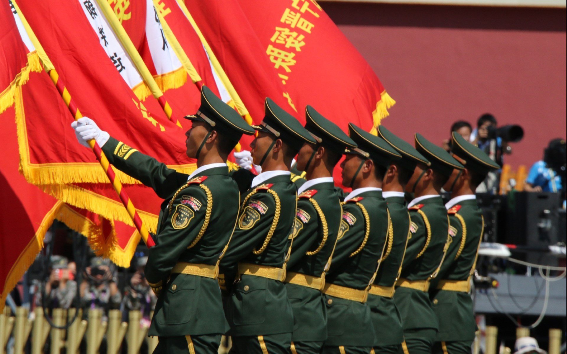 主力缺阵引发阵容变化，六大主力缺阵