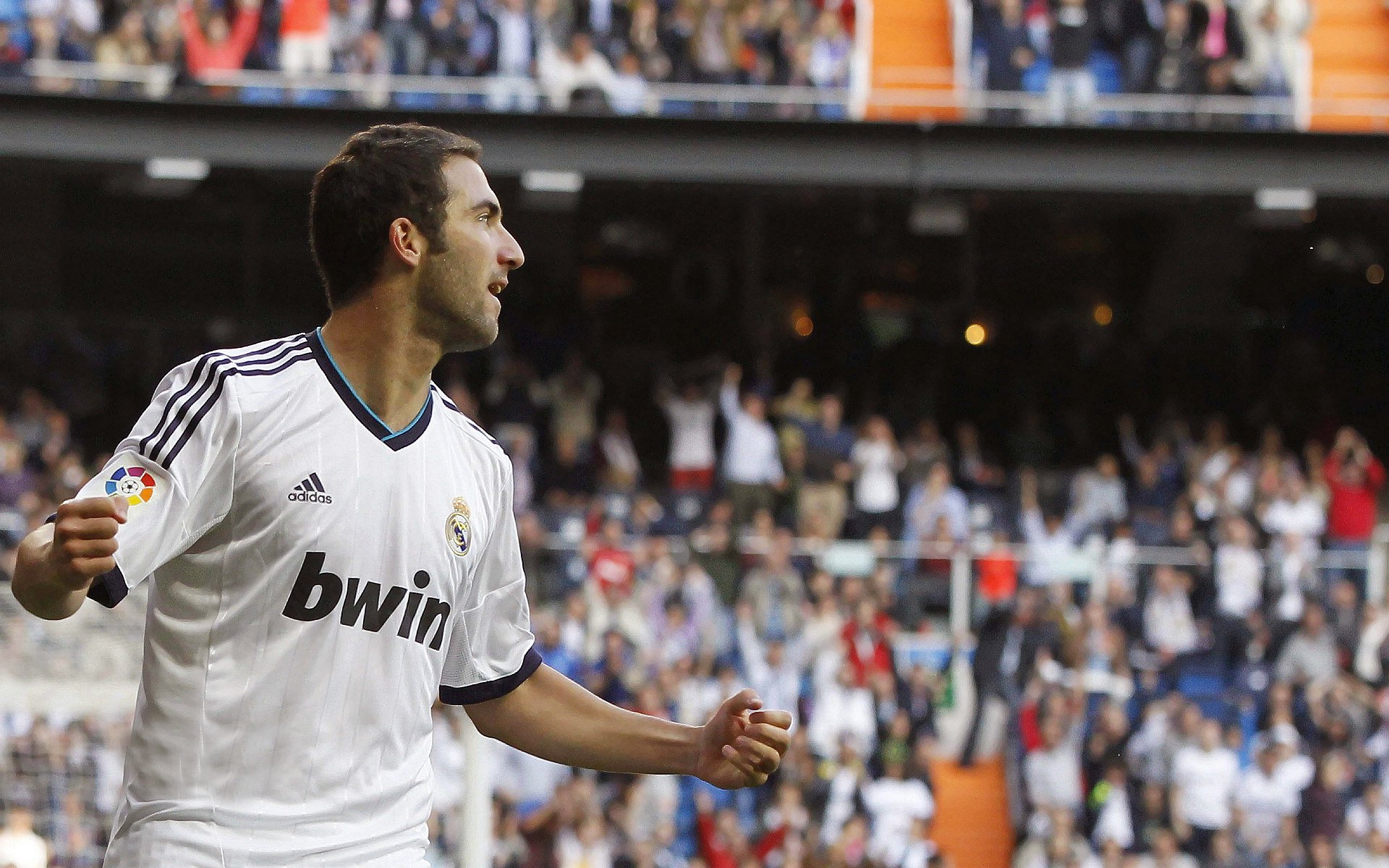 kaiyun.com-_湖人状态回暖，战绩稳步提升_，湖人今年战绩如何